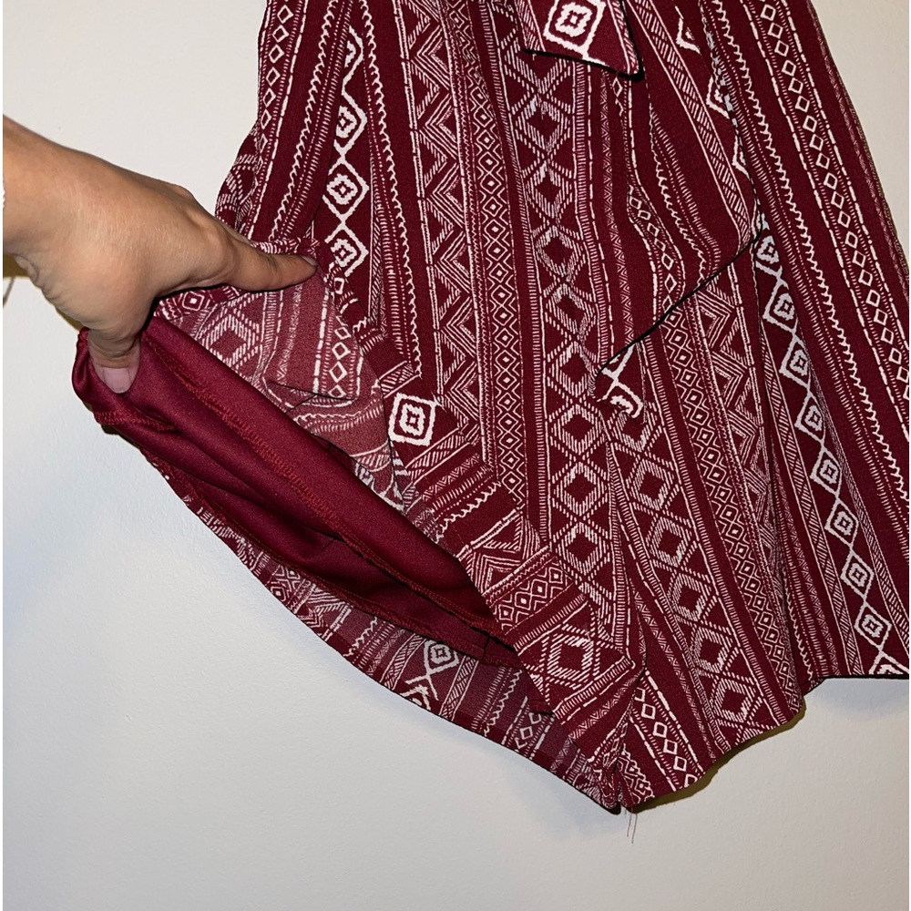 Daytrip Romper - Picture 2 of 9